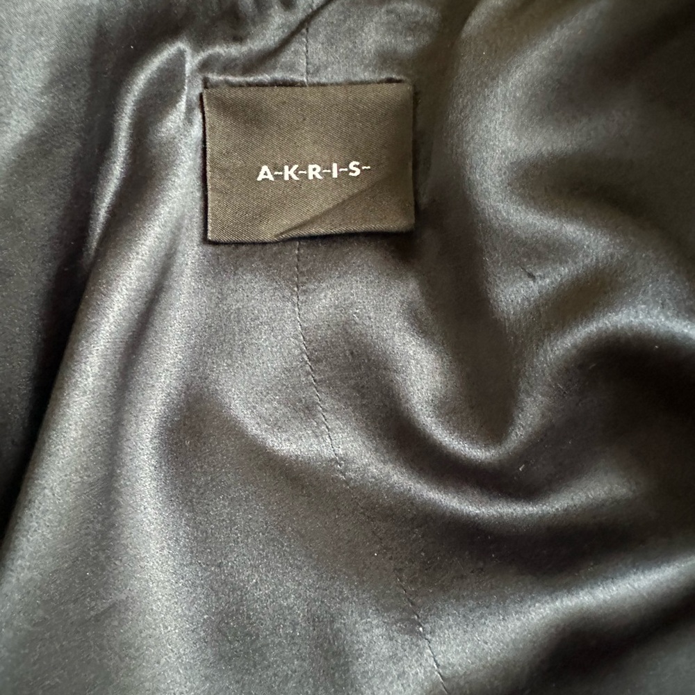 Akris Navy Silk Jacket with Hand Beaded Crystals Size 10 - Picture 9 of 16